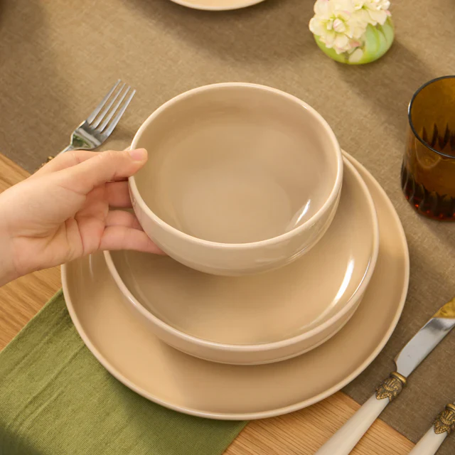 Ensemble de vaisselle Karaca Terra 36 pièces pour 8 personnes - Couleur crème - Image 7