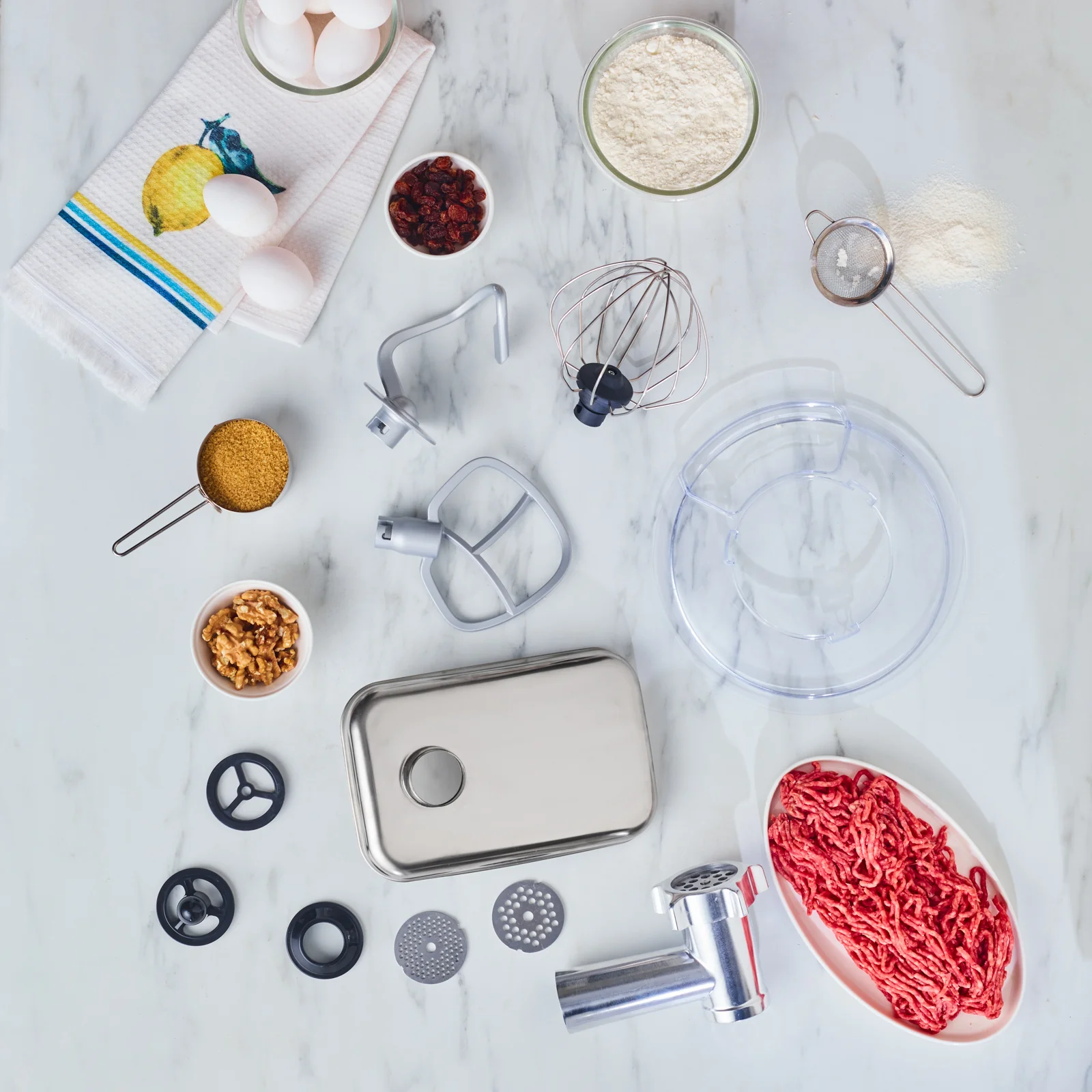 Karaca Multichef Robot Pâtissier Shiny Black 1900W 5,5 L (avec hachoir à viande, accessoires pour saucisses et köfte farcies) - Image 8