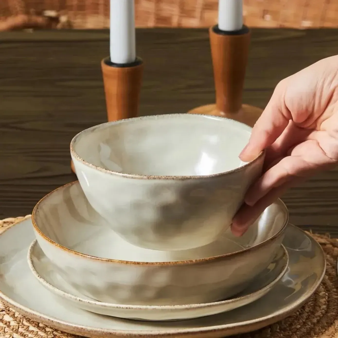 Service de table Karaca Aria Reactive en porcelaine pour 6 personnes, 24 pièces, beige - Image 5